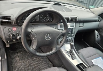 Mercedes Klasa C W203 Sedan W203 1.8 (C 200 Kompressor) 163KM 2004 Mercedes-Benz Klasa C Swiezo sprowadzony Zarejestrowany. 1.8 Benzyna, zdjęcie 27