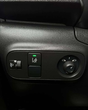 Citroen C3 III Hatchback 1.2 PureTech 82KM 2019 Citroen C3 Android auto Klima Super stan Gwarancja w cenie Warszawa VRRA, zdjęcie 24