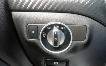 Mercedes Klasa A W176 Hatchback 5d Facelifting 200 d 136KM 2015 Mercedes-Benz Klasa A 200CDI 136KM AMG Line Niski przebieg Biksenon Skora, zdjęcie 26