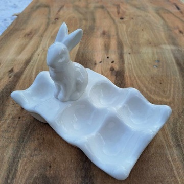 Статуэтка пасхального кролика яичная тарелка керамический кролик с пасхальными яйцами