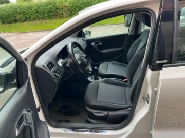 Volkswagen Polo V Hatchback 5d 1.6 TDI-CR DPF 90KM 2011 Volkswagen Polo 1.6 diesel 90 KM zarejestrowany w PL zadbany mozliwa z, zdjęcie 15
