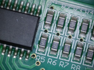 MIKROSKOP DLA ELEKTRONIKA KAMERA 4K EKRAN 8 CALI