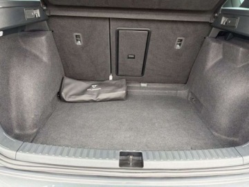 Cupra Ateca Crossover Facelifting 1.5 TSI 150KM 2024 Cupra Ateca TSI 150KM DSG Beats Audio Hak Martwe pole KESSY FV23, zdjęcie 30