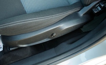 Ford Mondeo IV Kombi 2.0 Duratec Flexifuel 145KM 2010 Ford Mondeo 2.0 benzyna 145KM Climatronic grzane fotele serwis ASO 2.0, zdjęcie 21