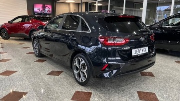 Kia Ceed III Hatchback 1.4 DOHC 100KM 2019 Kia Ceed 1,4 benzyna Kamera Nawigacja full LED 1.4 Benzyna 100KM, zdjęcie 28