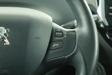 Peugeot 2008 I SUV 1.2 PureTech 110KM 2015 Peugeot 2008 1.2 PureTech, Klima, Tempomat, zdjęcie 13