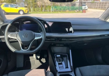 Volkswagen Golf VIII Variant 1.5 eTSI 130KM 2024 Volkswagen Golf Automat Kamera Tempomat 1.5 Benzyna 130KM, zdjęcie 10