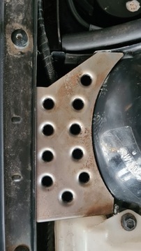 Усиление розетки боковой стойки E46