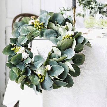 Торт с искусственными листьями эвкалипта, 300 шт.