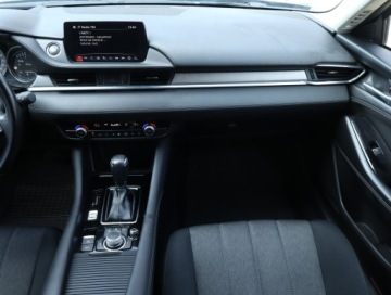 Mazda 6 III Sport Kombi Facelifting 2018 2.0 Skyactiv-G 145KM 2021 Mazda 6 2.0 Skyactiv-G, Salon Polska, Serwis ASO, zdjęcie 7