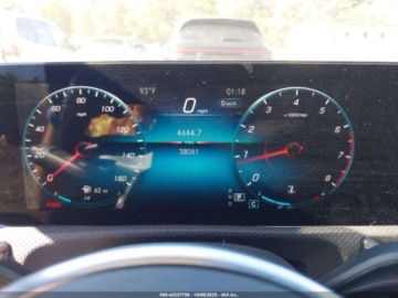 Mercedes CLA C118/X118 2022 Mercedes-Benz CLA 250 4Matic 2022 2.0l 2.0 Benzyna 221KM, zdjęcie 10