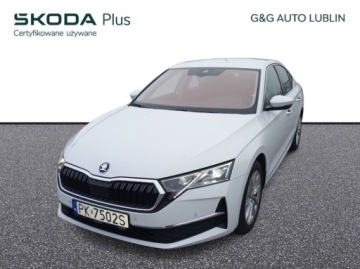 Skoda Octavia IV Liftback 1.5 TSI EVO 150KM 2024 Skoda Octavia Salon PL FV23 Matrix LED Kamera El. Klapa 1.5