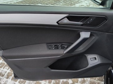 Volkswagen Tiguan II SUV 1.5 TSI EVO 150KM 2019 Volkswagen Tiguan 1.5 TSI 150KM Comfortline DSG, S, zdjęcie 22