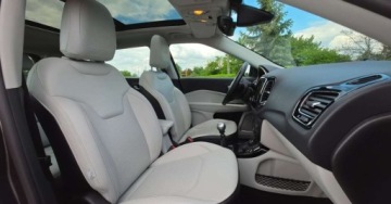 Jeep Compass II SUV 2.0 MJD 140KM 2017 Jeep Compass 2.0 MultiJet 140 kM 4x4 Active Drive Limited Panorama/Skóra/, zdjęcie 32
