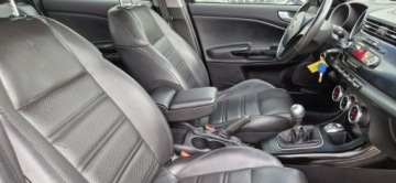 Alfa Romeo Giulietta Nuova II Hatchback 5d 1.6 JTD 16v 105KM 2013 Alfa Romeo Giulietta 1.6 JTDM 16V, zdjęcie 25