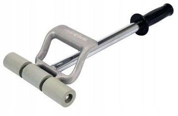 WAŁEK DOCISKOWY GUM. 19CM Z UCHWYTEM YT-44152 YATO