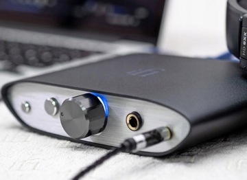 IFI AUDIO ZEN DAC V2 ОБНОВЛЕНИЕ УСИЛИТЕЛЬ ДЛЯ НАУШНИКОВ ПРЕОБРАЗОВАТЕЛЬ ПРЕОБРАЗОВАТЕЛЬ