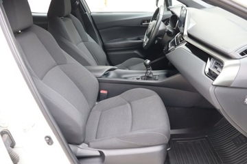 Toyota C-HR I Crossover 1.2L Turbo 116KM 2018 Toyota C-HR 1.2 Turbo, Salon Polska, Serwis ASO, zdjęcie 8