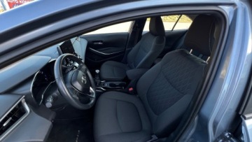 Toyota Corolla XII Sedan Facelifting 1.5 VVT-i 125KM 2023 Toyota Corolla 1.5 Benzyna 125 km tylko 32 tys. przebiegu 1.5 Benzyna 125KM, zdjęcie 7