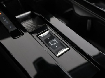 Opel Astra L Hatchback Plug-In 1.6 Turbo Plug-In Hybrid 180KM 2022 Opel Astra PHEV full LED navi virtual cocpit klima, zdjęcie 31