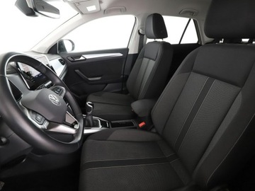 Volkswagen T-Roc I SUV Facelifting 1.0 TSI 110KM 2023 Volkswagen T-Roc klima auto full LED czujniki, zdjęcie 12