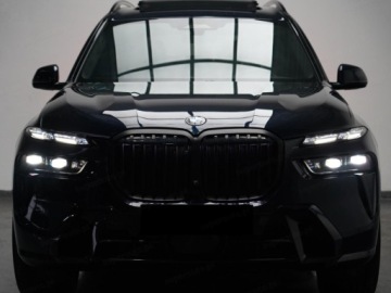 BMW X7 SUV Facelifting 3.0 40d 352KM 2025 BMW X7 xDrive40d Sport Suv 3.0 (352KM) 2025, zdjęcie 1