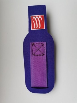 Чип синхронизации Compressport — браслет с фиолетовой фишкой