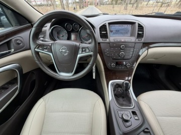 Opel Insignia I Hatchback 2.0 CDTI ECOTEC 160KM 2010 Opel Insignia Cosmo 2.0 CDTI 160KM Navi Alu 19'', zdjęcie 33