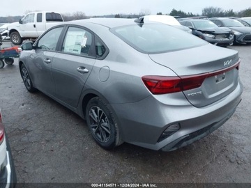 Kia Cerato 2024 Kia Cerato 2024 2,0L LXS IVT 2.0 Benzyna 147KM, zdjęcie 2