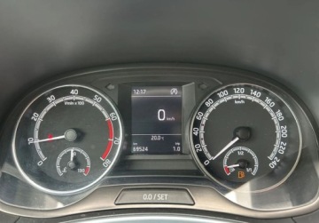 Skoda Fabia IV 1.0 TSI 95KM 2022 Skoda Fabia kombi Ambition Pakiety, Tempomat, Podgrzewane fotele, CarPlay, zdjęcie 24