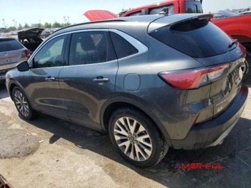 Ford Kuga III 2020 Ford Kuga 2020 r. 2,0L TITANIUM 4x4 HYBRID 2.5 Hybryda 198KM, zdjęcie 3