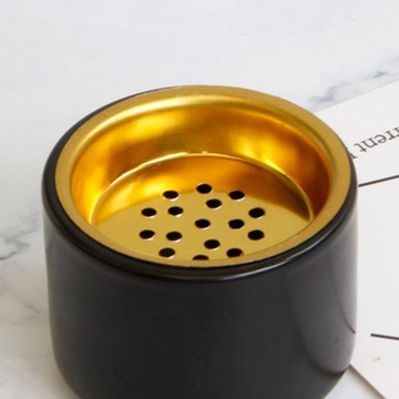 Керамический набор с курильницей конусовидной формы. Простой декор