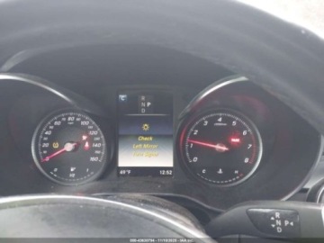 Mercedes GLC C253 2018 Mercedes-Benz GLC 2018 r., 2,0L GLC 300 4MATIC 2.0 Benzyna 241KM, zdjęcie 6