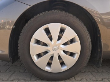 Toyota Auris II Hatchback 5d Facelifting 1.33 Dual VVT-i 99KM 2018 Auris 1.33 VVT-i Active, zdjęcie 8