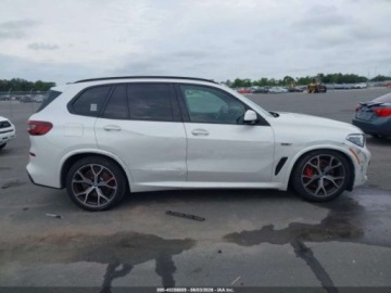 BMW X5 G05 2022 BMW X5 2022 BMW X5 PHEV XDRIVE45E 3.0 Hybryda Plug-in 282KM, zdjęcie 12