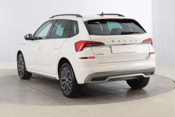 Skoda Kamiq Crossover 1.0 TSI 110KM 2022 Skoda Kamiq 1.0 TSI, Salon Polska, Serwis ASO, zdjęcie 3