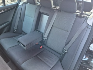 Mercedes Klasa C W204 Kombi T204 1.6 180 K BlueEFFICIENCY 156KM 2012 Mercedes C 180 Benzyna, 156KM, Nawigacja, zdjęcie 21