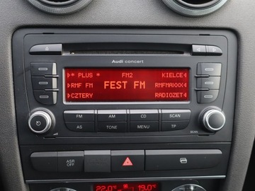 Audi A3 8P Hatchback 3d 1.4 TFSI 125KM 2009 Audi A3 1.4 TFSI, Salon Polska, Serwis ASO, Klima, zdjęcie 11