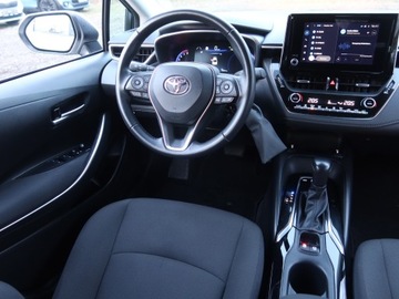 Toyota Corolla XII Sedan Facelifting 1.5 VVT-i 125KM 2023 Toyota Corolla 1.5 VVT-i, Salon Polska, zdjęcie 6