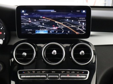 Mercedes GLC C253 SUV Facelifting 2.0 200d 163KM 2021 Mercedes GLC GLC 200 d 4MATIC, Salon Polska, zdjęcie 19