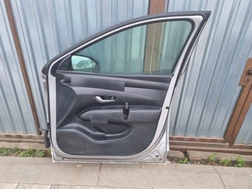 DVEŘE HYUNDAI TUCSON IV OD 2020- PŘEDNÍ PRAVÝ KOMPLETNÍ -- POZNAN
