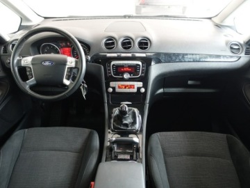 Ford Galaxy III Van 2.0 Duratec Flexifuel 145KM 2010 Ford Galaxy 2.0, zdjęcie 20