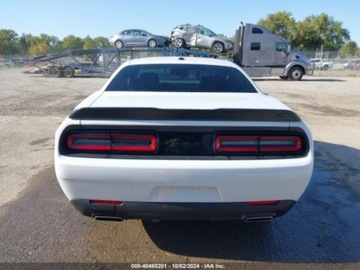 Dodge Challenger III 2022 Dodge Challenger SXT 2022 3.6l 3.6 Benzyna 303KM, zdjęcie 4