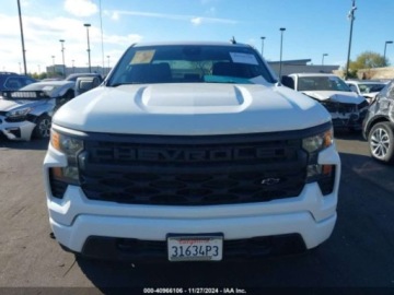 Chevrolet Silverado II 2022 Chevrolet Silverado 2022r., 4x4, 2.7L 2.7 Benzyna 310KM, zdjęcie 6