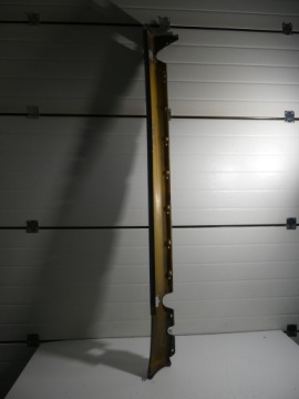 Mercedes W124 P Порог -полоса 1246902440