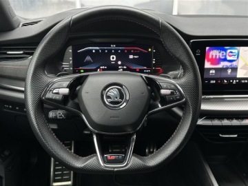 Skoda Octavia IV Kombi 2.0 TDI SCR 200KM 2022 Skoda Octavia 2.0TDI 200KM 4X4 RS DSG l Canton, H, zdjęcie 14