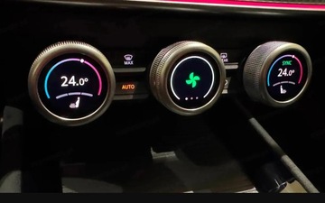 Skoda Superb IV Kombi 2.0 TDI 193KM 2025 Skoda Superb Sportline Combi 2.0 TDI 4x4 193 KM, PANORAMA, Head-Up, HAK, zdjęcie 8