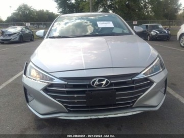 Hyundai Elantra VI 2019 Hyundai Elantra 2019 Hyundai Elantra Value Edition Auto SULEV 2.0 Benzyna, zdjęcie 10