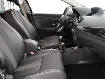Renault Megane III Grandtour Facelifting 1.4 TCe 130KM 2012 Renault Megane 1.4 TCe, Navi, Klima, Klimatronic, zdjęcie 8