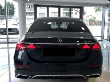 Mercedes Klasa E W214 2025 E Klasa 300 e 4-Matic AMG 2.0 (333KM) 2025, zdjęcie 2
